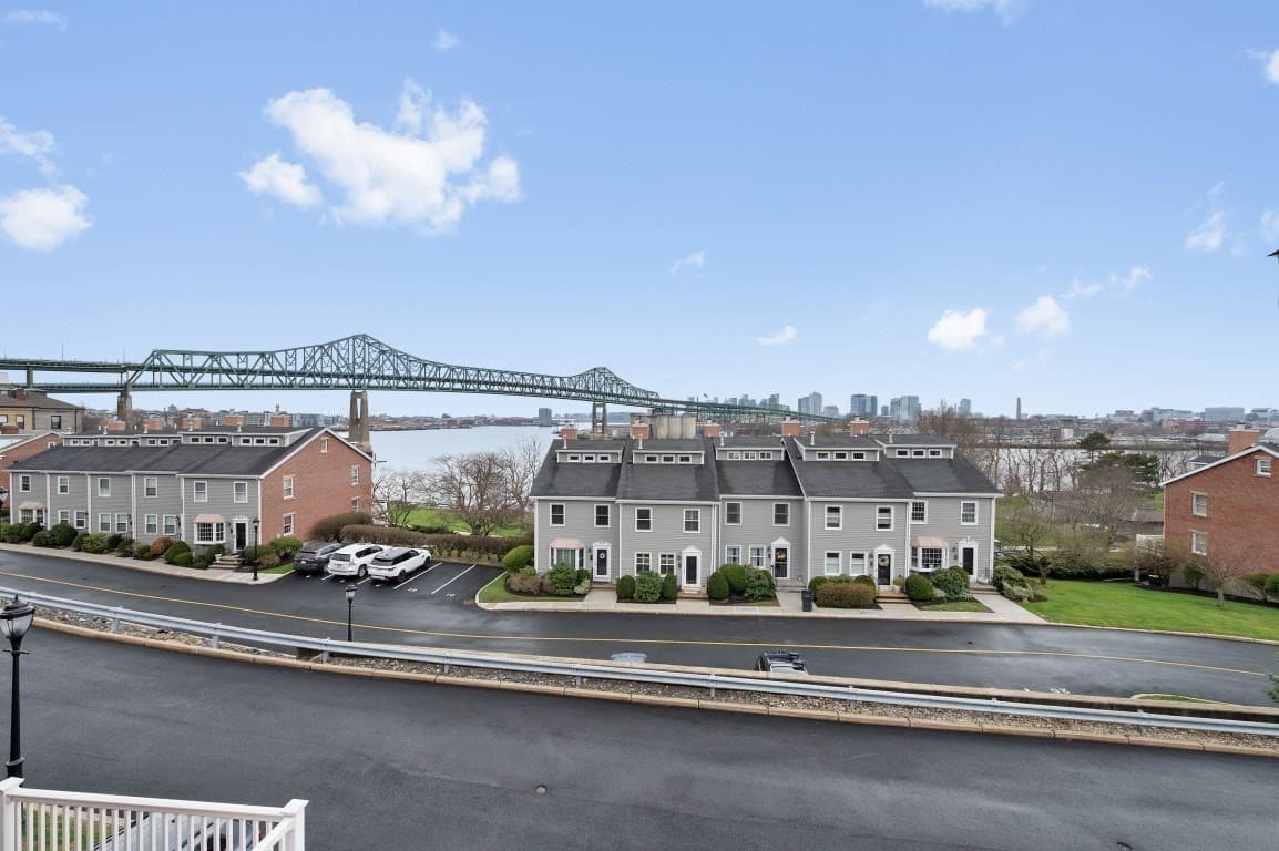 Condominium at 18 Breakwater Drive # 18, Chelsea MA 02150, Chelsea, photo 31 of 42