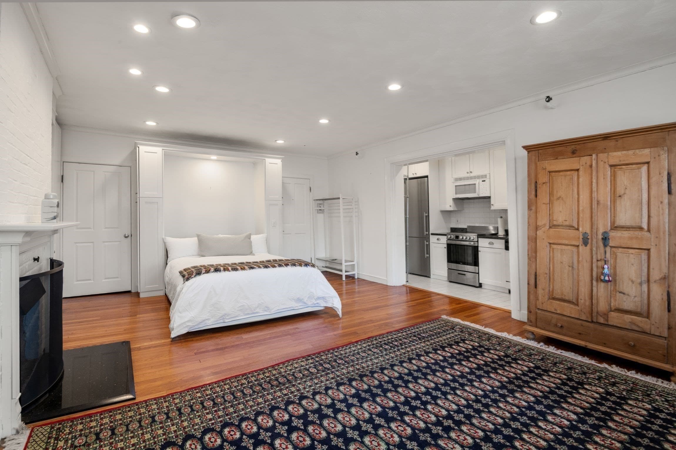 Condominium at 236 Beacon St # 1E, Boston MA 02116, photo 6 of 33