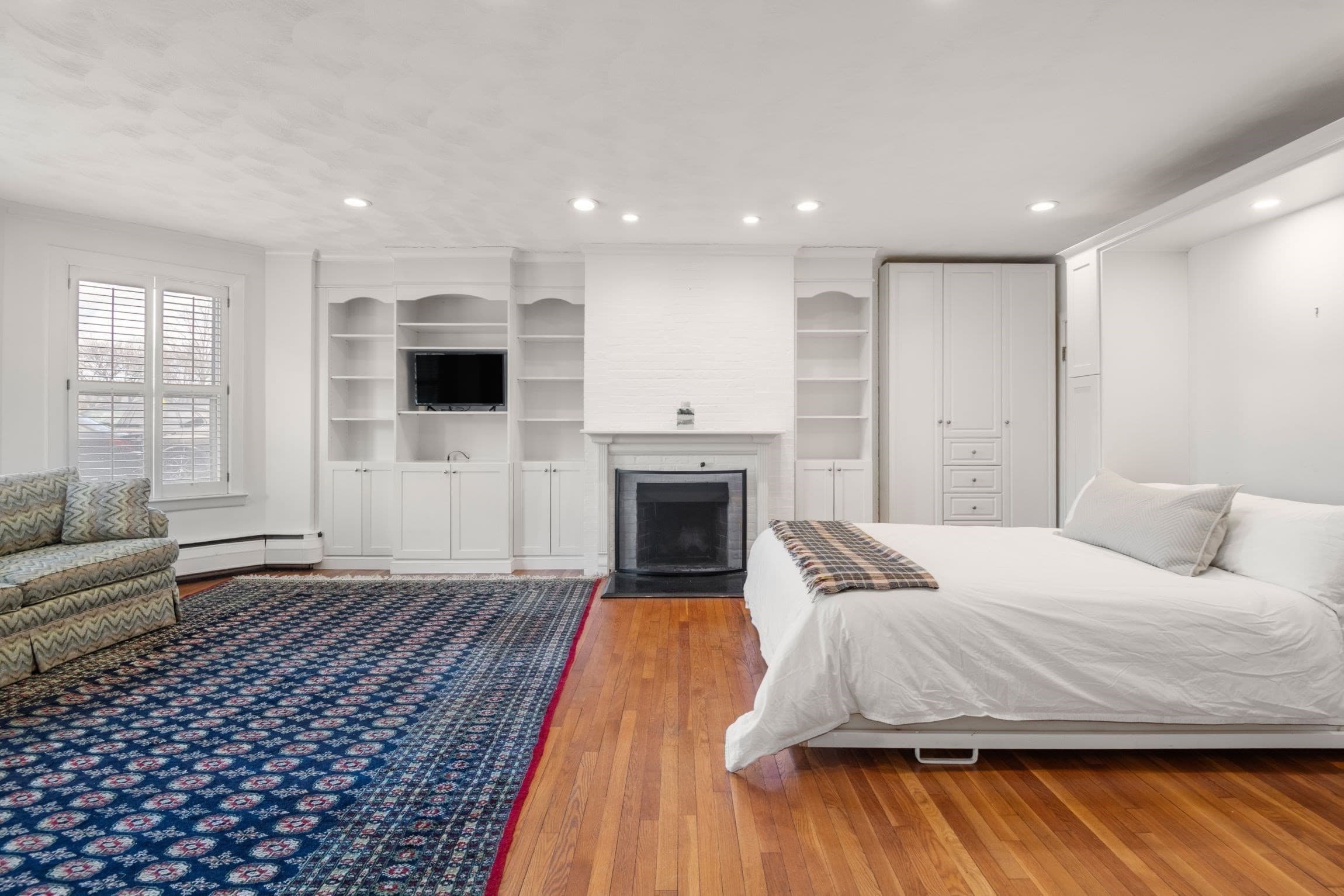 Condominium at 236 Beacon St # 1E, Boston MA 02116, photo 12 of 33