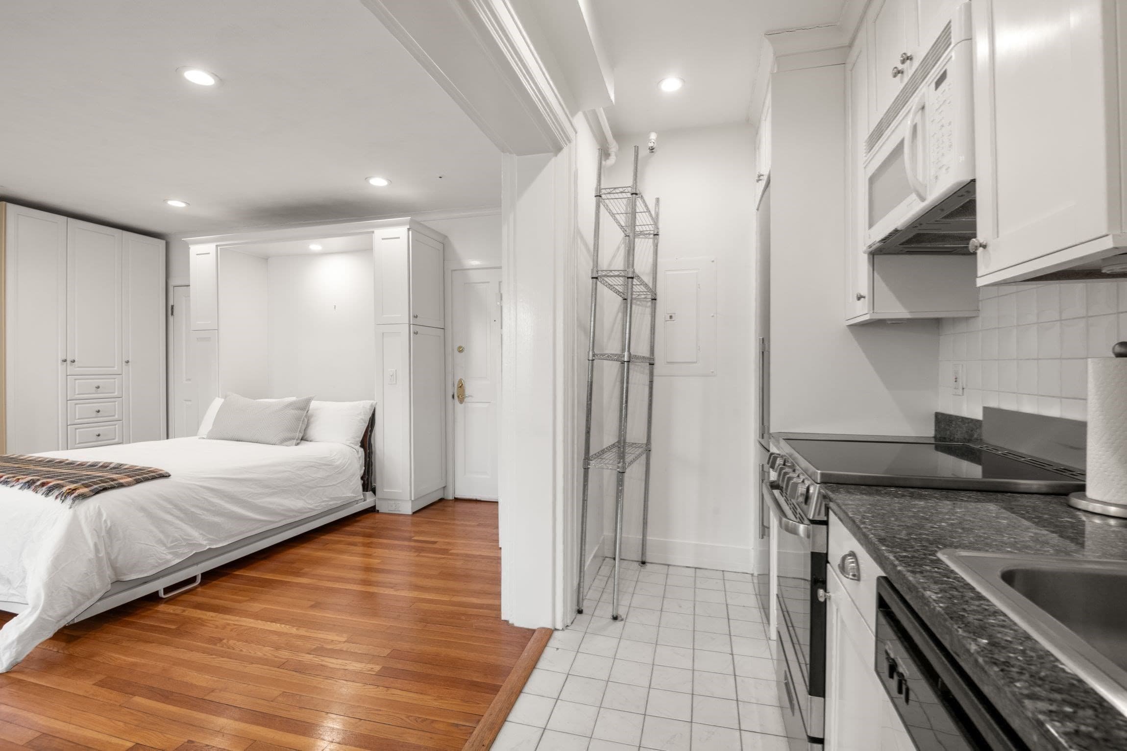 Condominium at 236 Beacon St # 1E, Boston MA 02116, photo 10 of 33