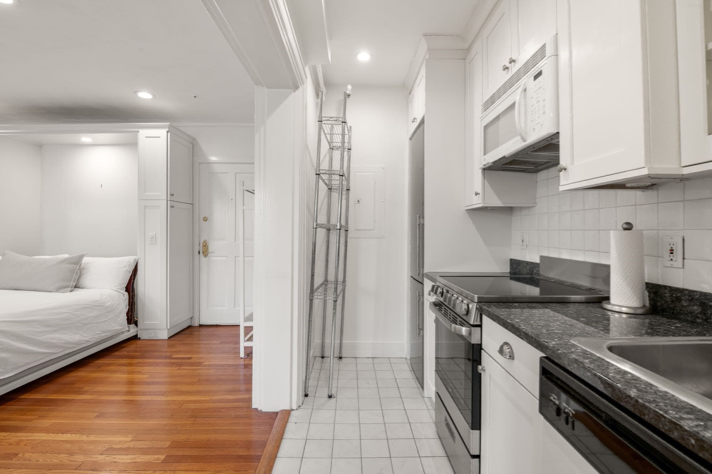 Condominium at 236 Beacon St # 1E, Boston MA 02116, photo 15 of 33