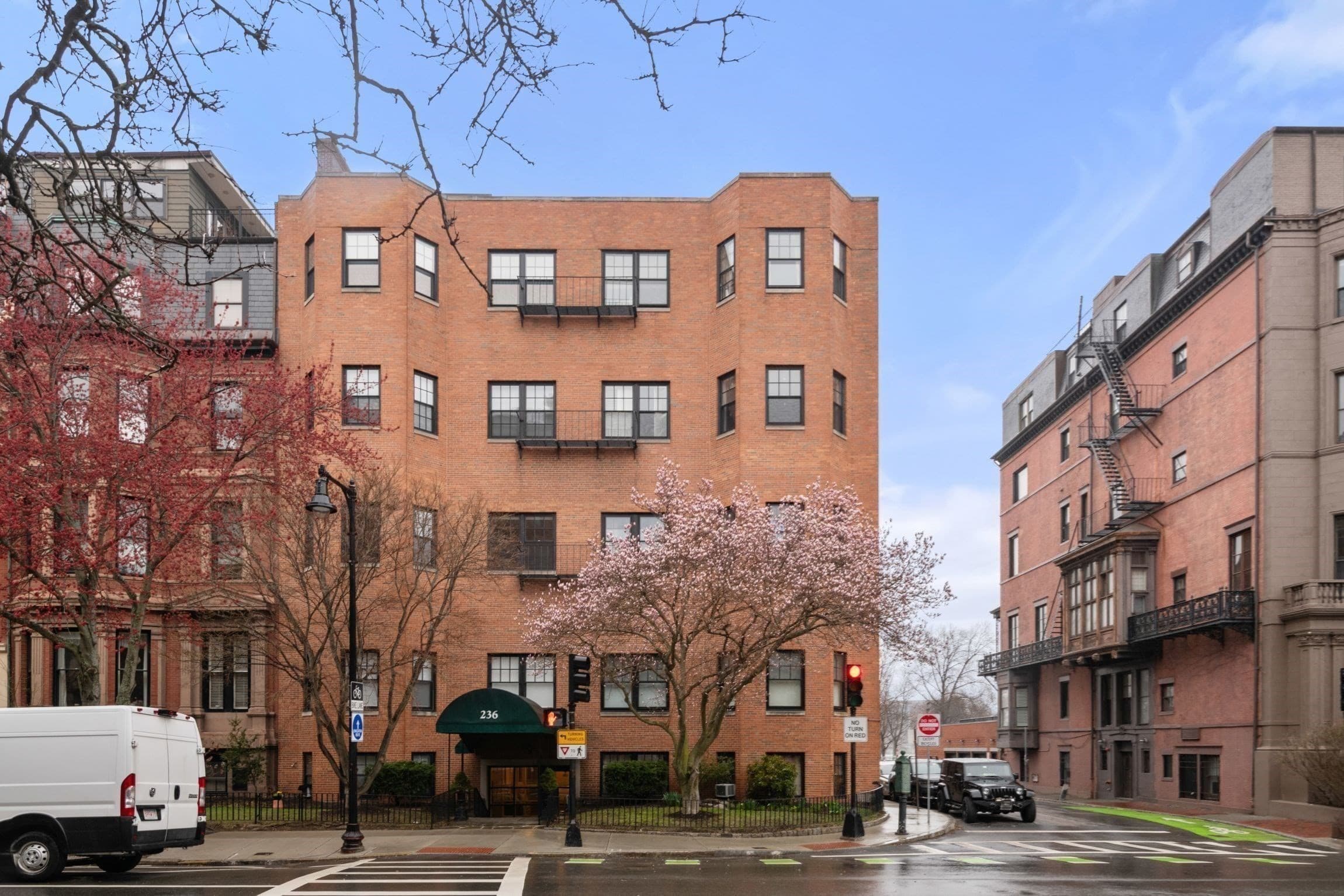 Condominium at 236 Beacon St # 1E, Boston MA 02116, photo 31 of 33