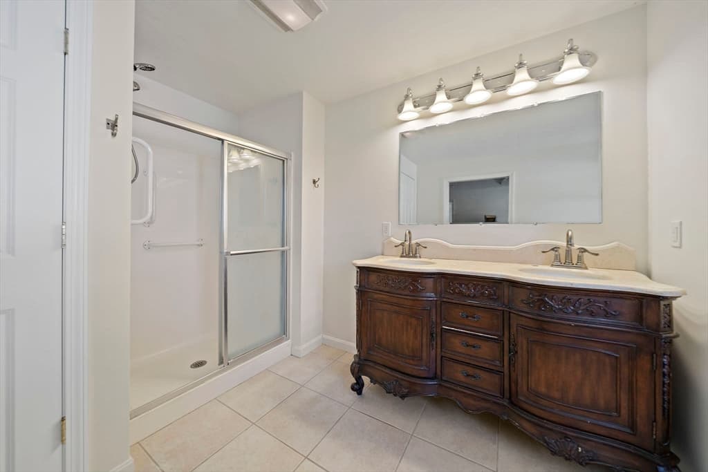 Single Family Residence at 91 Winslow St., Marshfield MA 02050, photo 12 of 42