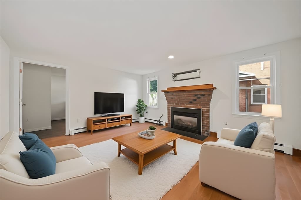 Single Family Residence at 91 Winslow St., Marshfield MA 02050, photo 10 of 42
