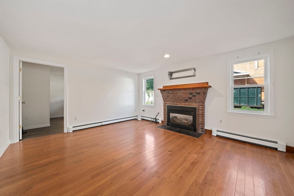 Single Family Residence at 91 Winslow St., Marshfield MA 02050, photo 11 of 42