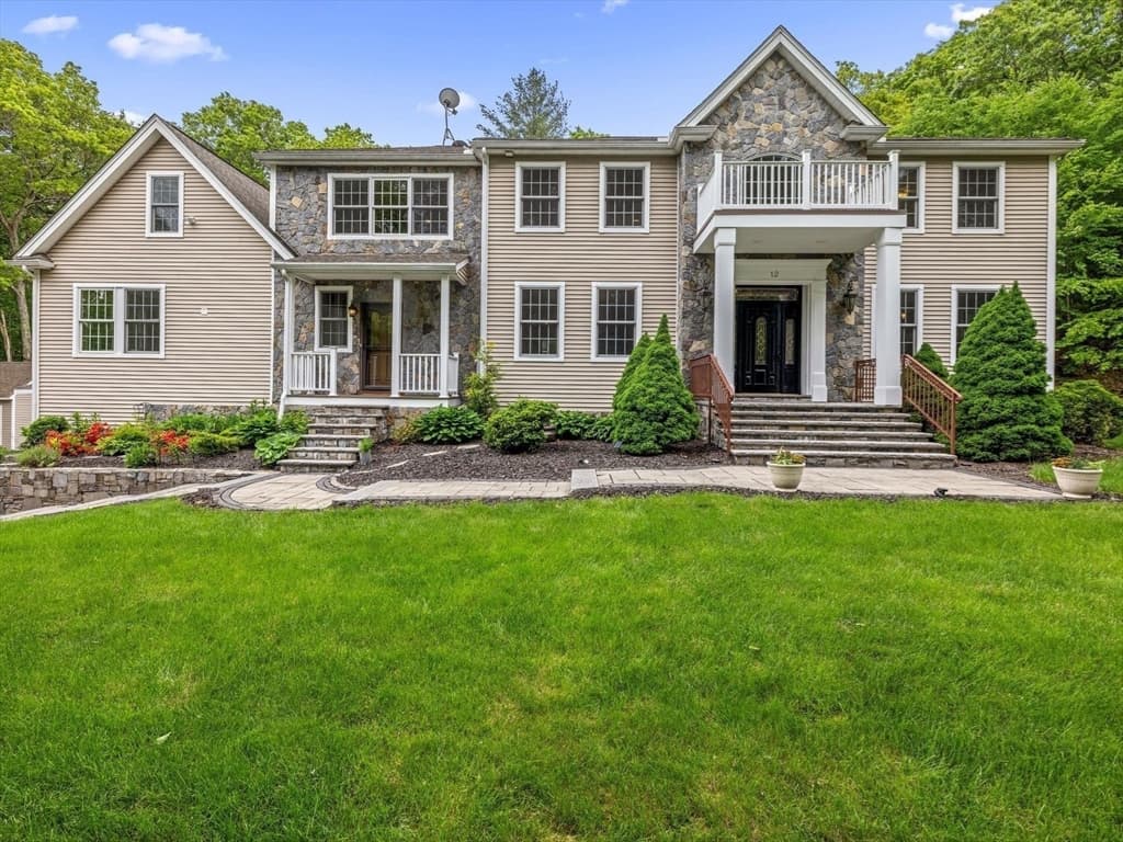 12 Breton Road, Upton MA 01568 photo 2