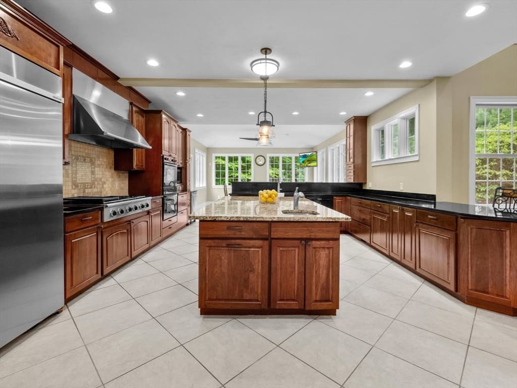 12 Breton Road, Upton MA 01568 photo 10