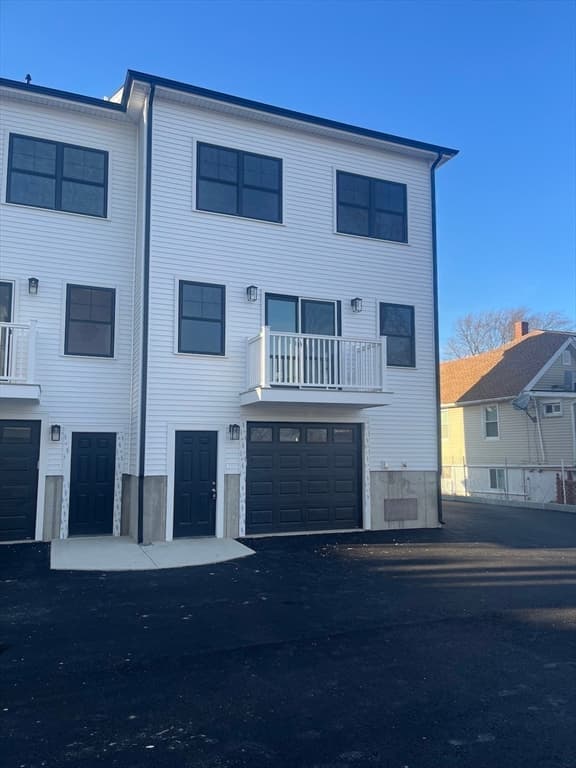 Condominium at 84 Arcadia # 2, Revere MA 02151, Revere, photo 27 of 33