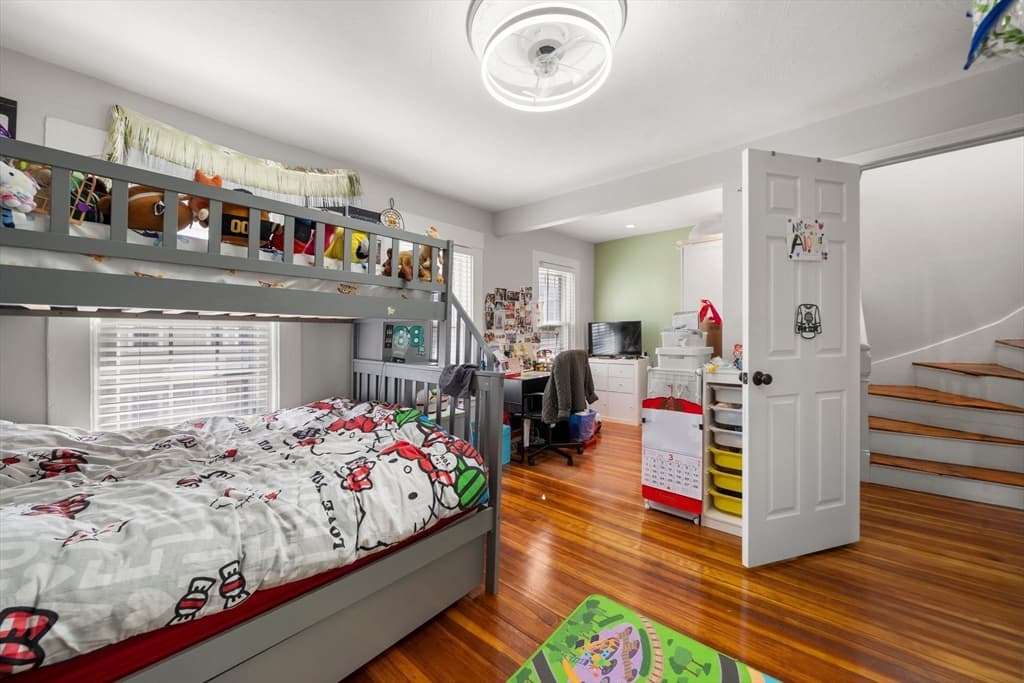 Single Family Residence at 110 D St, Boston MA 02127, Boston, photo 19 of 33