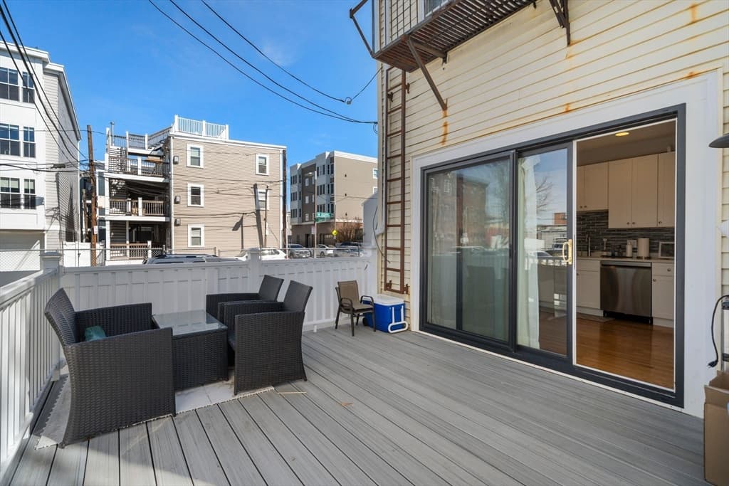 Single Family Residence at 110 D St, Boston MA 02127, Boston, photo 25 of 33