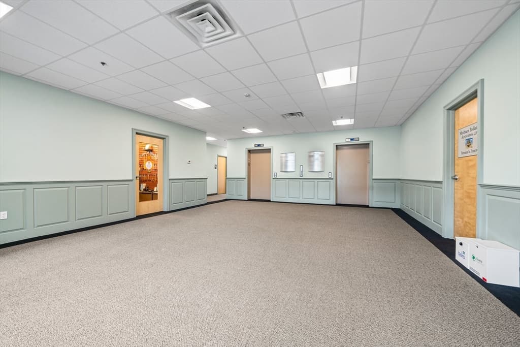386 Merrimack St # 2C, Methuen MA 01844 photo 3