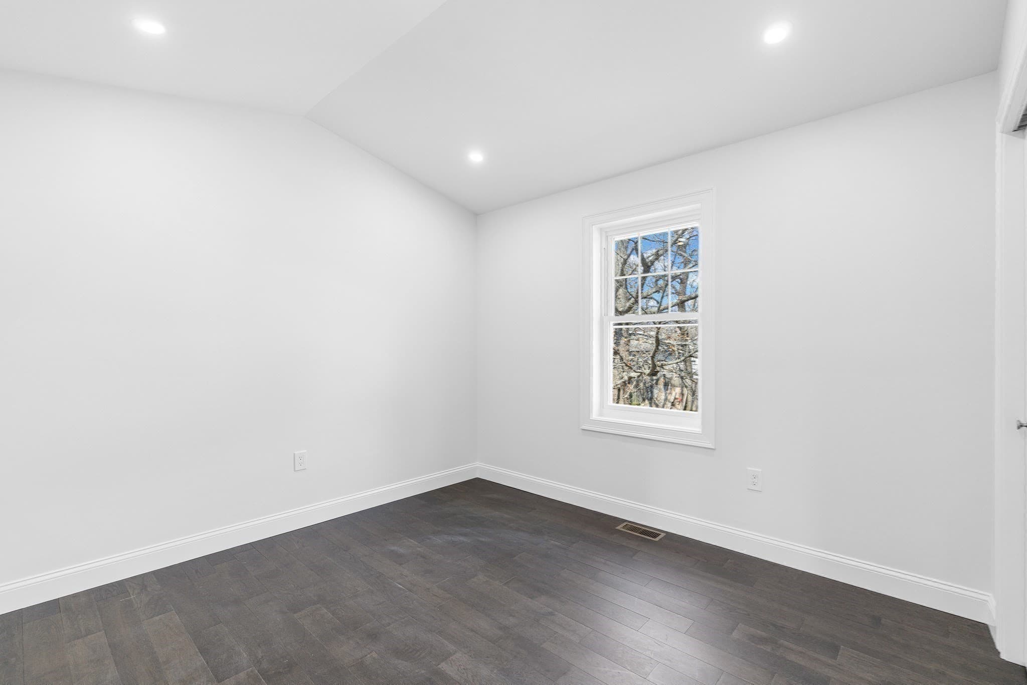 Single Family Residence at 15 Jean Street, Acushnet MA 02743, Acushnet, photo 25 of 42