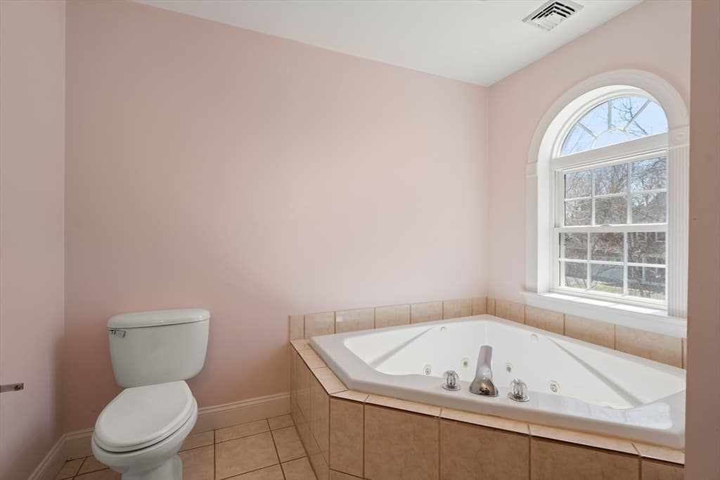 Condominium at 22 Westview Rd # 22, Natick MA 01760, Natick, photo 18 of 27
