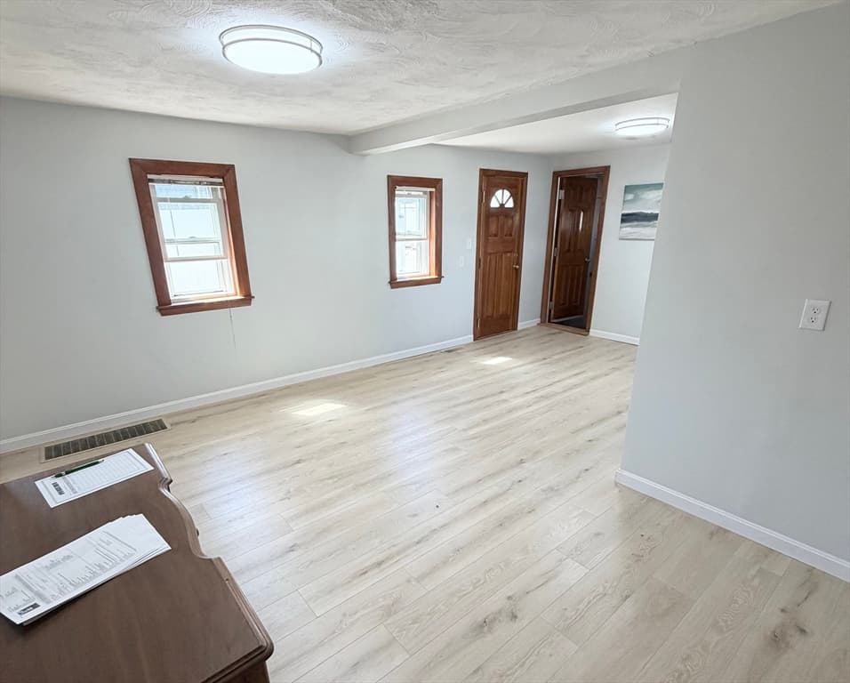 Single Family Residence at 216 Crest Ave, Revere MA 02151, photo 7 of 24
