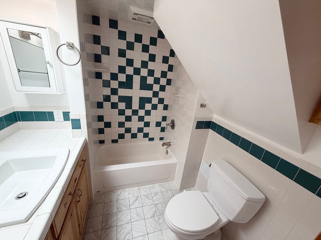 Single Family Residence at 216 Crest Ave, Revere MA 02151, photo 10 of 24