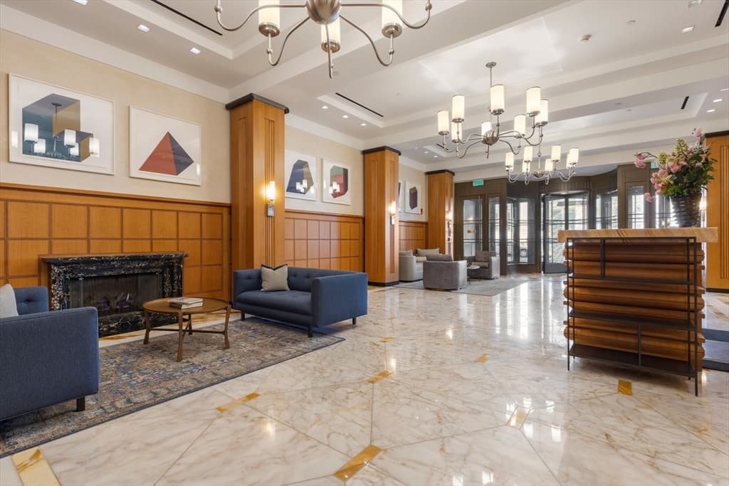 Condominium at 400 Stuart # 18C, Boston MA 02116, photo 2 of 24