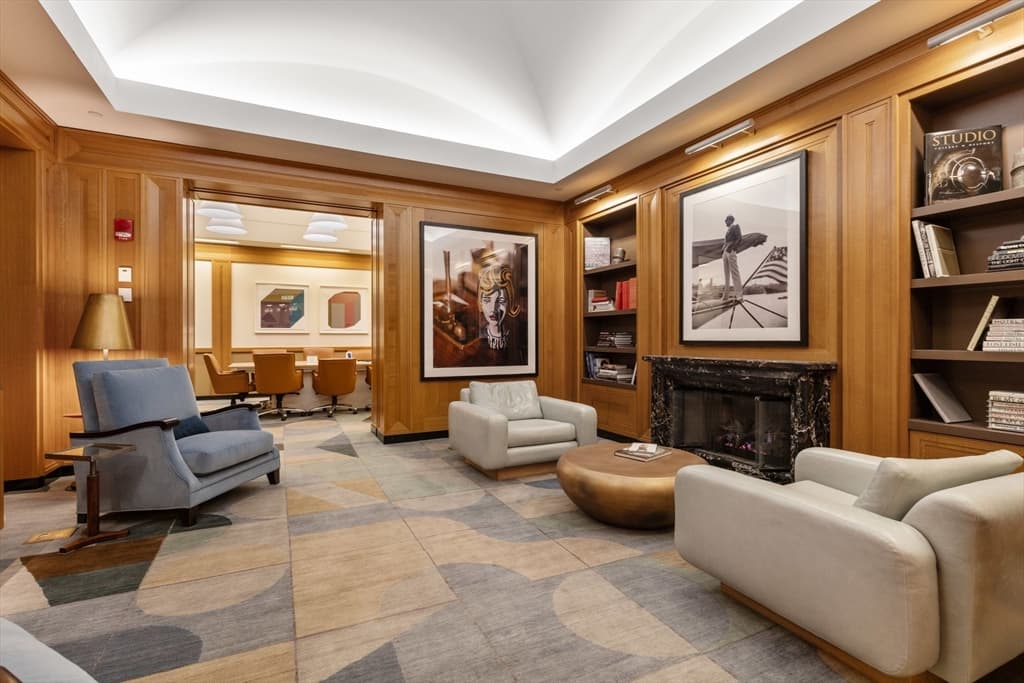 Condominium at 400 Stuart # 18C, Boston MA 02116, photo 3 of 24