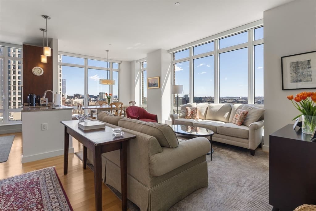 Condominium at 400 Stuart # 18C, Boston MA 02116, photo 8 of 24
