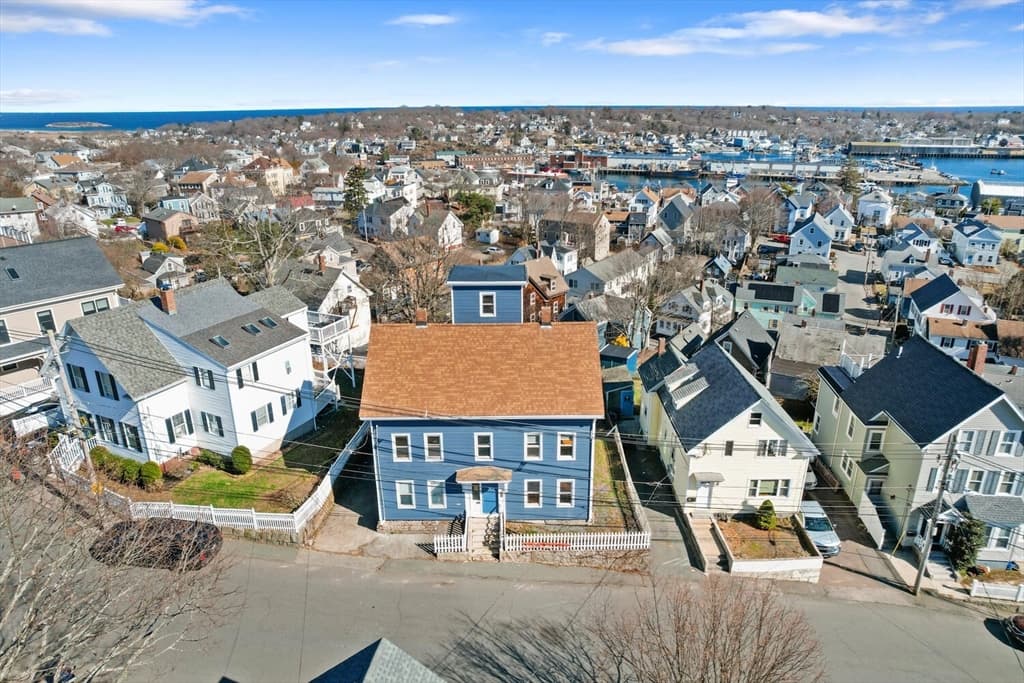 5+ Family - 5+ Units Up/Down at 23 Mount Vernon St, Gloucester MA 01930, Gloucester, photo 2 of 42