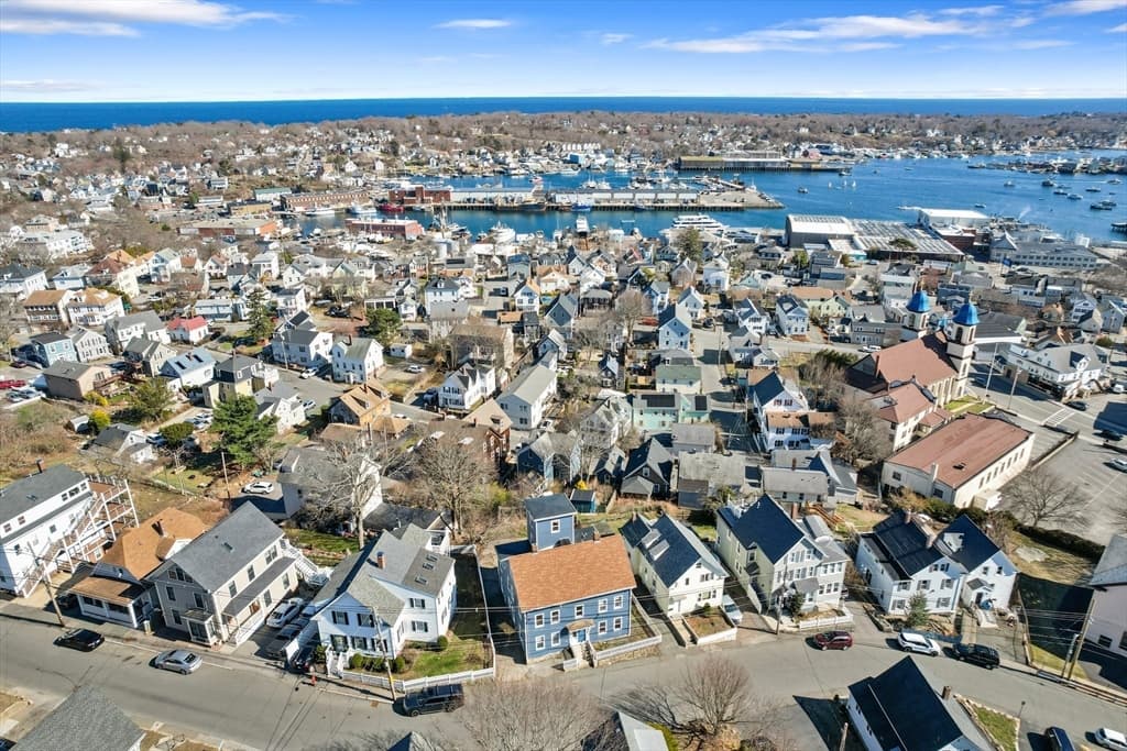 5+ Family - 5+ Units Up/Down at 23 Mount Vernon St, Gloucester MA 01930, Gloucester, photo 42 of 42