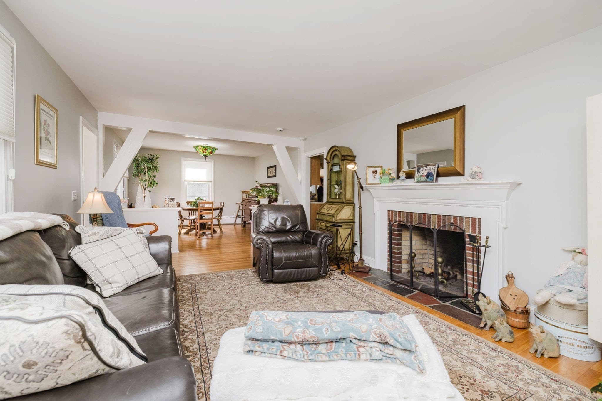 Single Family Residence at 554 Madison Street, Fall River MA 02720, photo 13 of 30