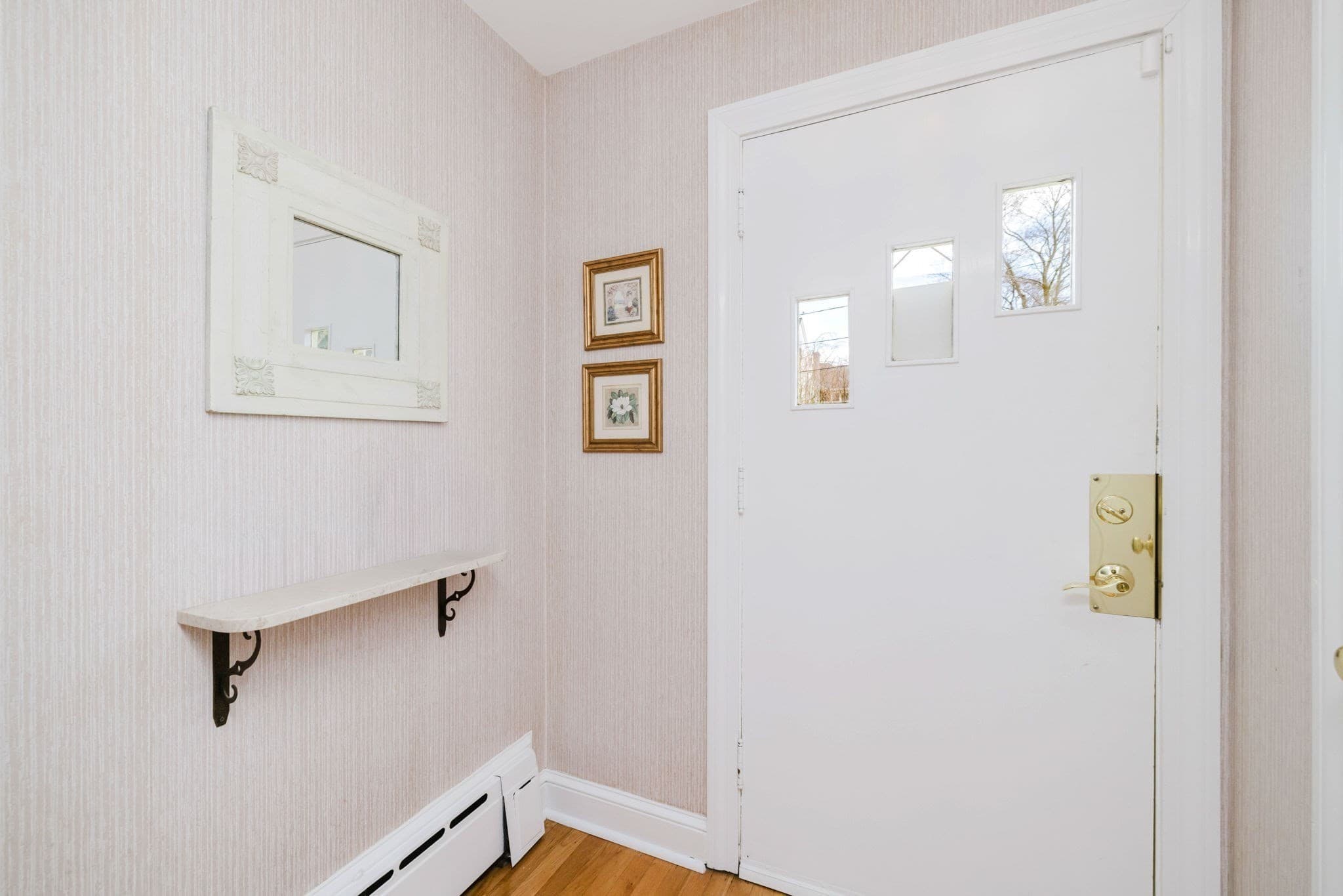 Single Family Residence at 554 Madison Street, Fall River MA 02720, photo 9 of 30