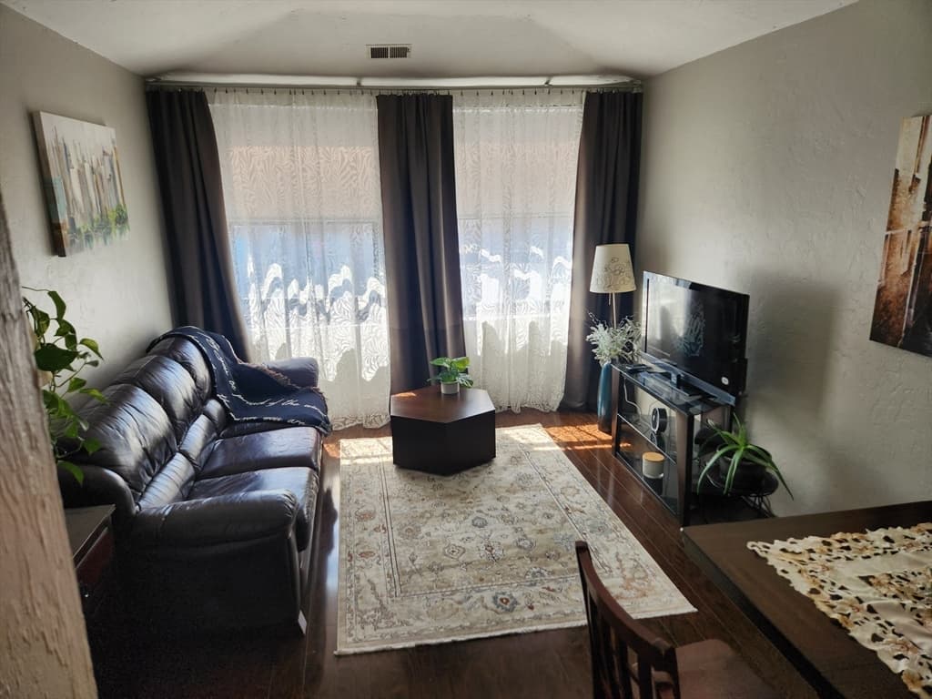 Condominium at 17 Federal St # 506F, Worcester MA 01608, photo 2 of 18