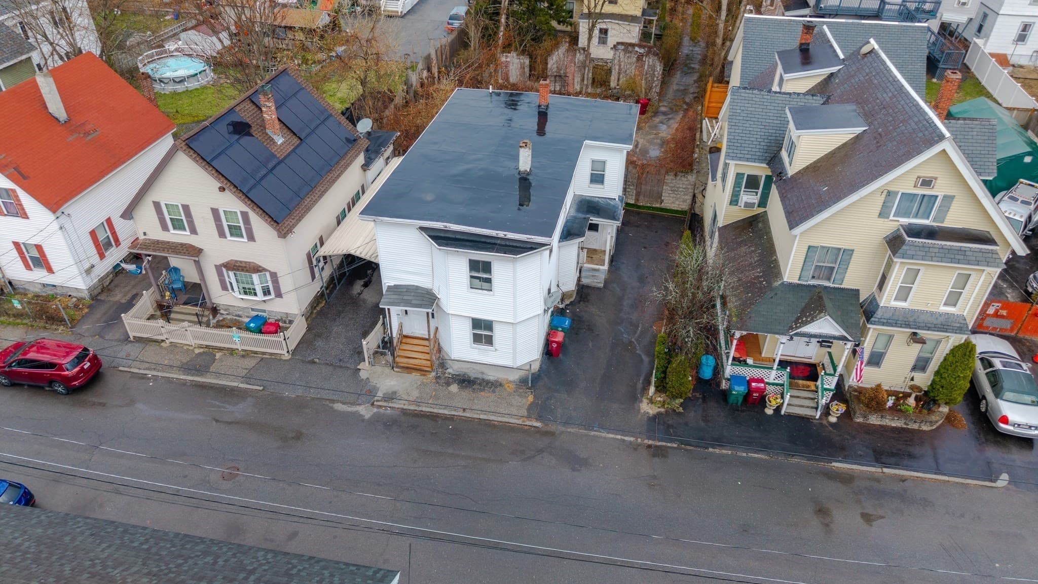 Single Family Residence at 70 Pleasant St, Lowell MA 01852, Lowell, photo 14 of 14