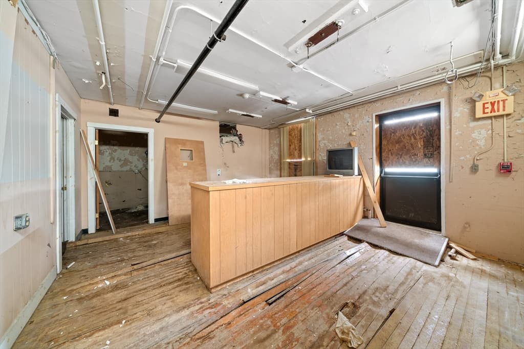 Commercial Sale at 314 Sanders St, Athol MA 01331, photo 10 of 22