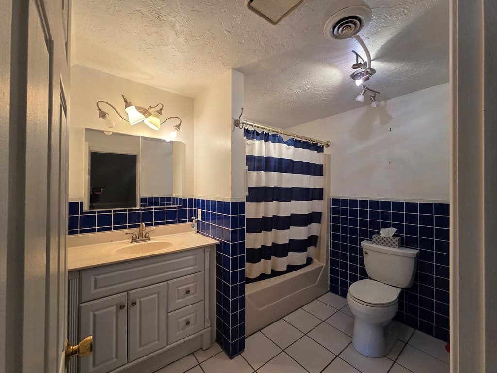 Condominium at 52 Liberty St # C5, Plymouth MA 02360, photo 12 of 29
