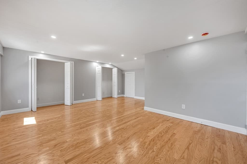 Single Family Residence at 109 Hastings St, Framingham MA 01701, photo 22 of 32