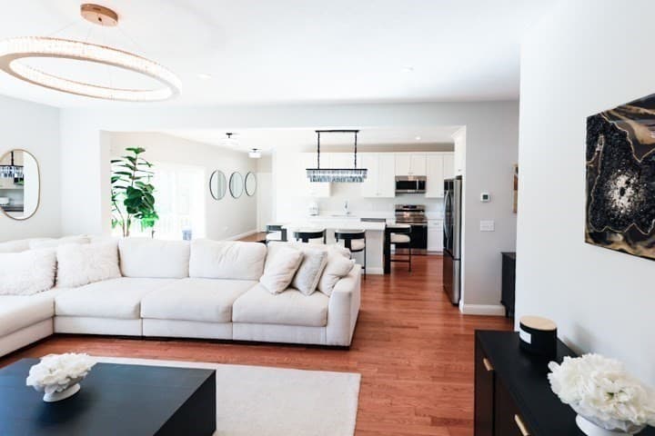 Single Family Residence at 31 Lilac Ave, Bellingham MA 02019, Bellingham, photo 13 of 42