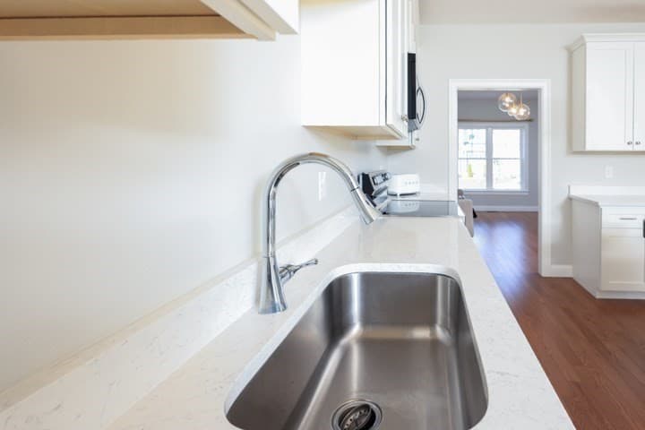 Single Family Residence at 31 Lilac Ave, Bellingham MA 02019, Bellingham, photo 5 of 42