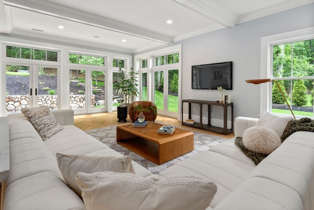 196 Pond Road, Wellesley MA 02482 photo 13