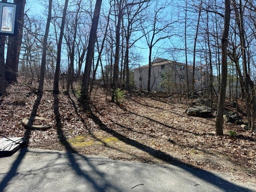 Residential at 13 Pocasset St, Worcester MA 01604, Worcester, photo 5 of 12