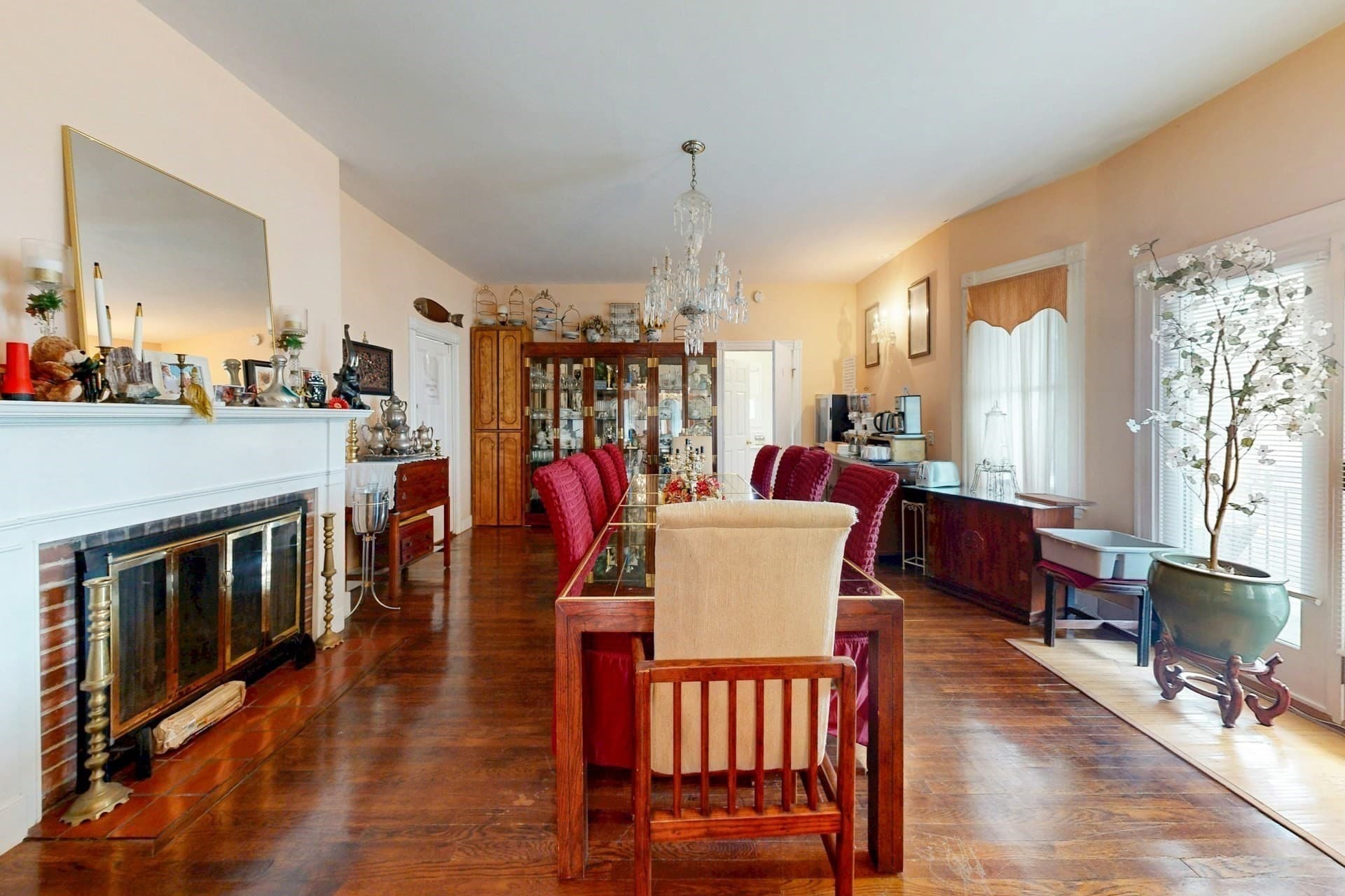 Single Family Residence at 100 Sargent Street, Winthrop MA 02152, Winthrop, photo 9 of 38