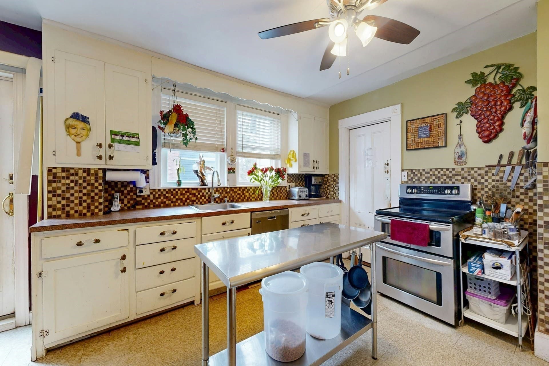 Single Family Residence at 100 Sargent Street, Winthrop MA 02152, Winthrop, photo 10 of 38
