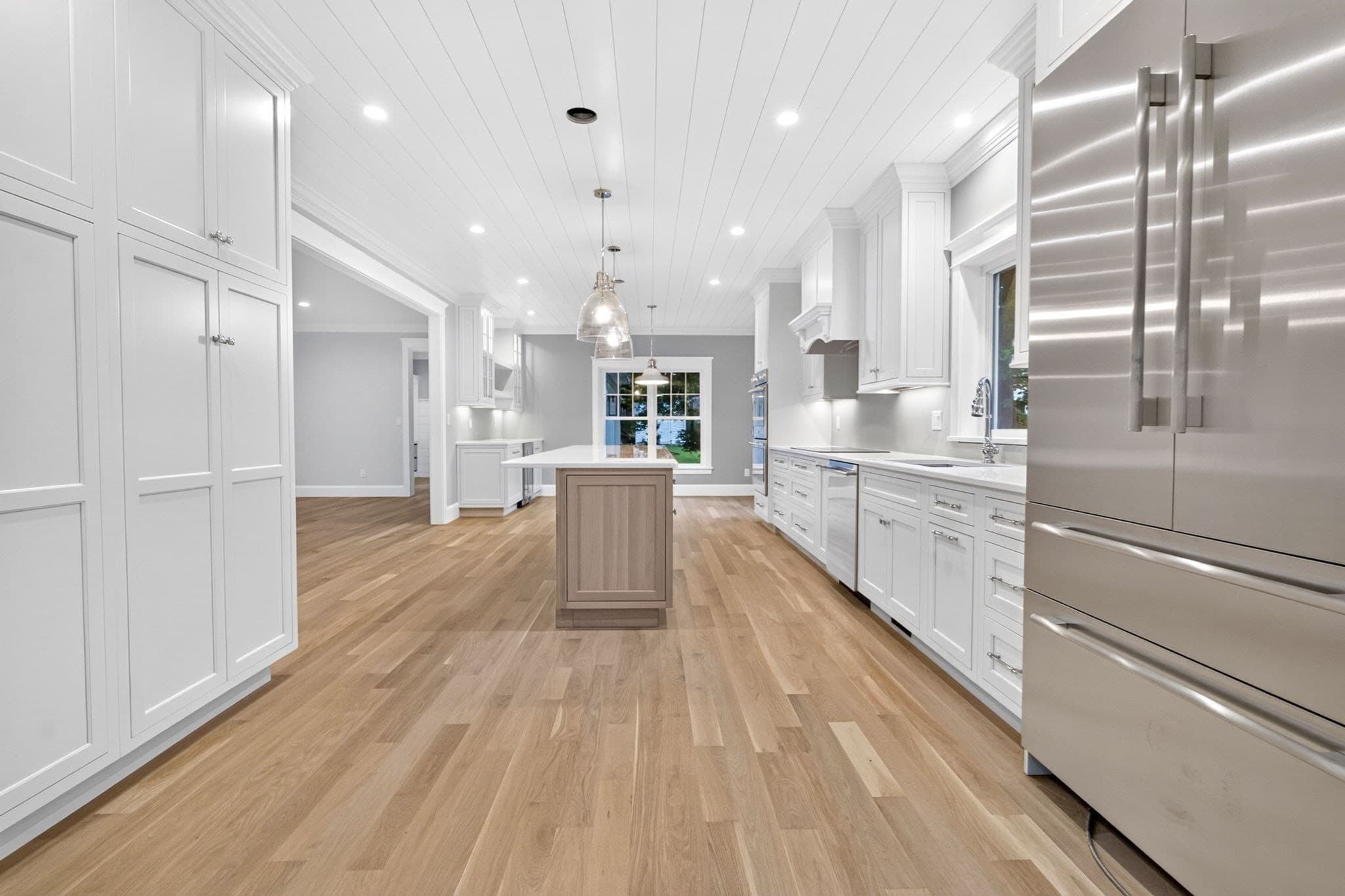 Single Family Residence at 144 Washington Street, Wellesley MA 02481, photo 8 of 35