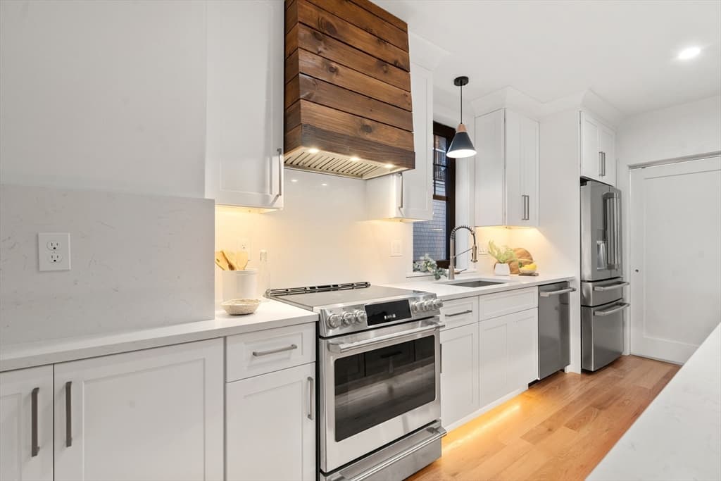 Condominium at 9 Sydney, Boston MA 02125, Boston, photo 5 of 25