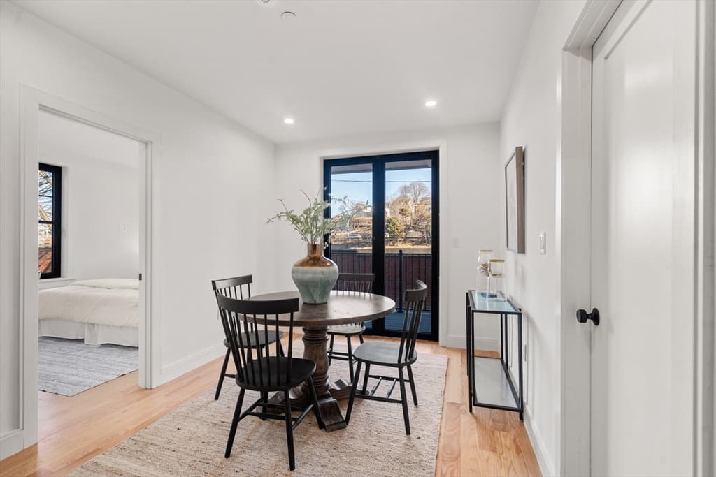 Condominium at 9 Sydney, Boston MA 02125, Boston, photo 9 of 25