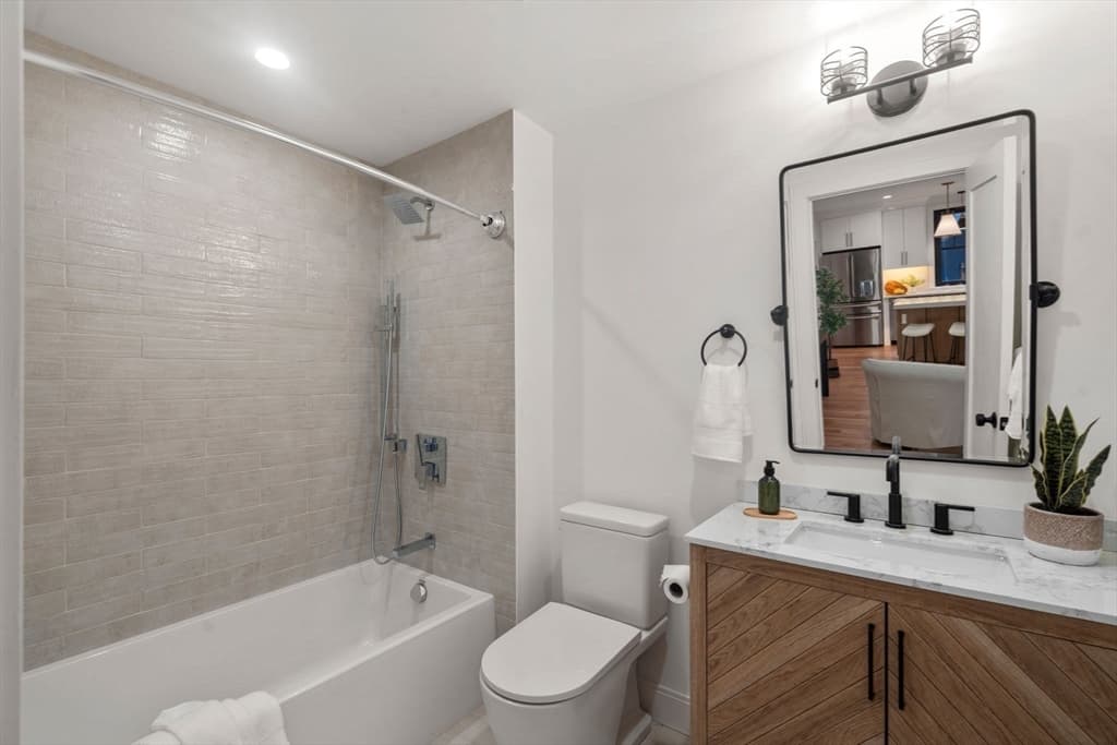 Condominium at 9 Sydney, Boston MA 02125, Boston, photo 18 of 25