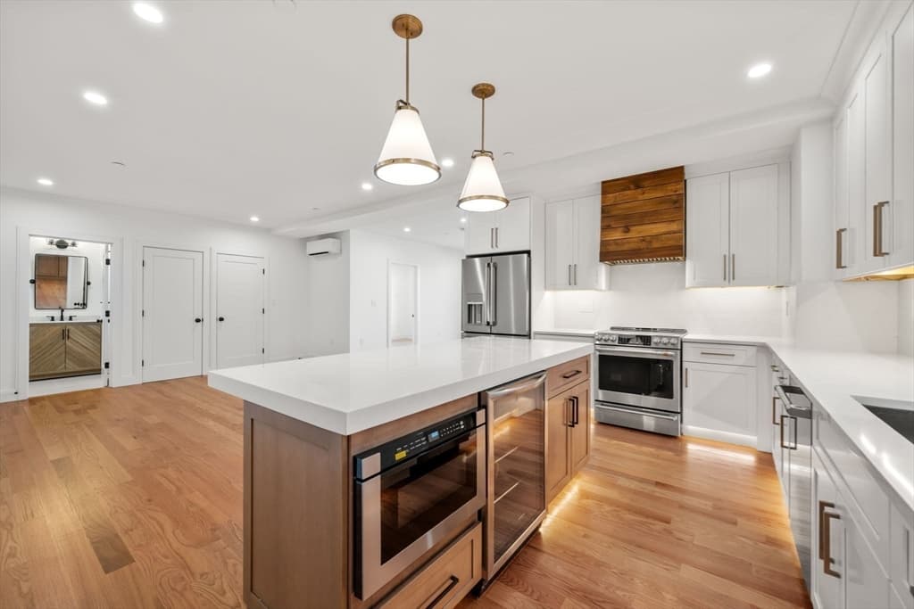 Condominium at 9 Sydney, Boston MA 02125, Boston, photo 4 of 25