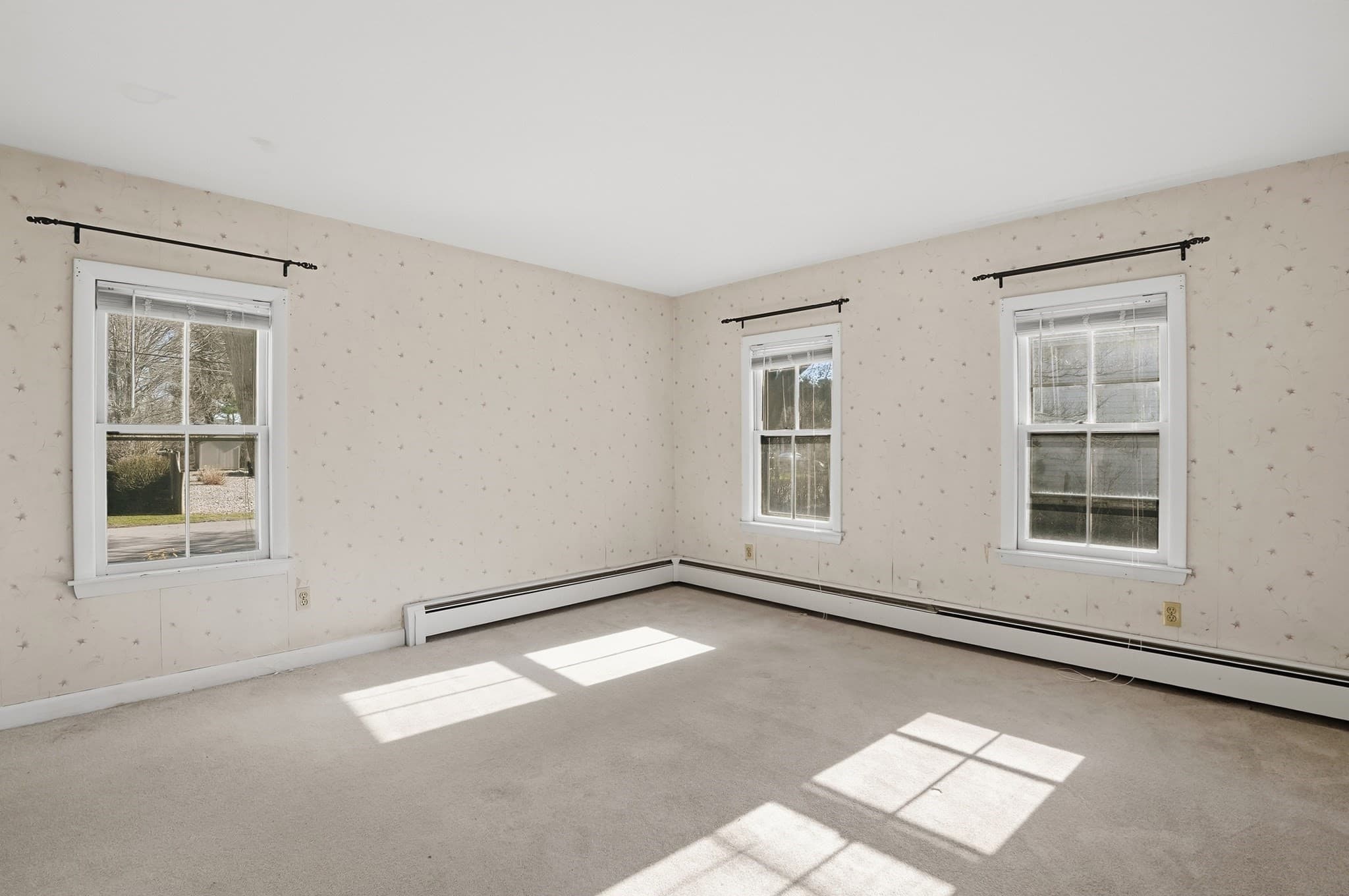 Single Family Residence at 4 County Lane, Easton MA 02375, photo 20 of 27