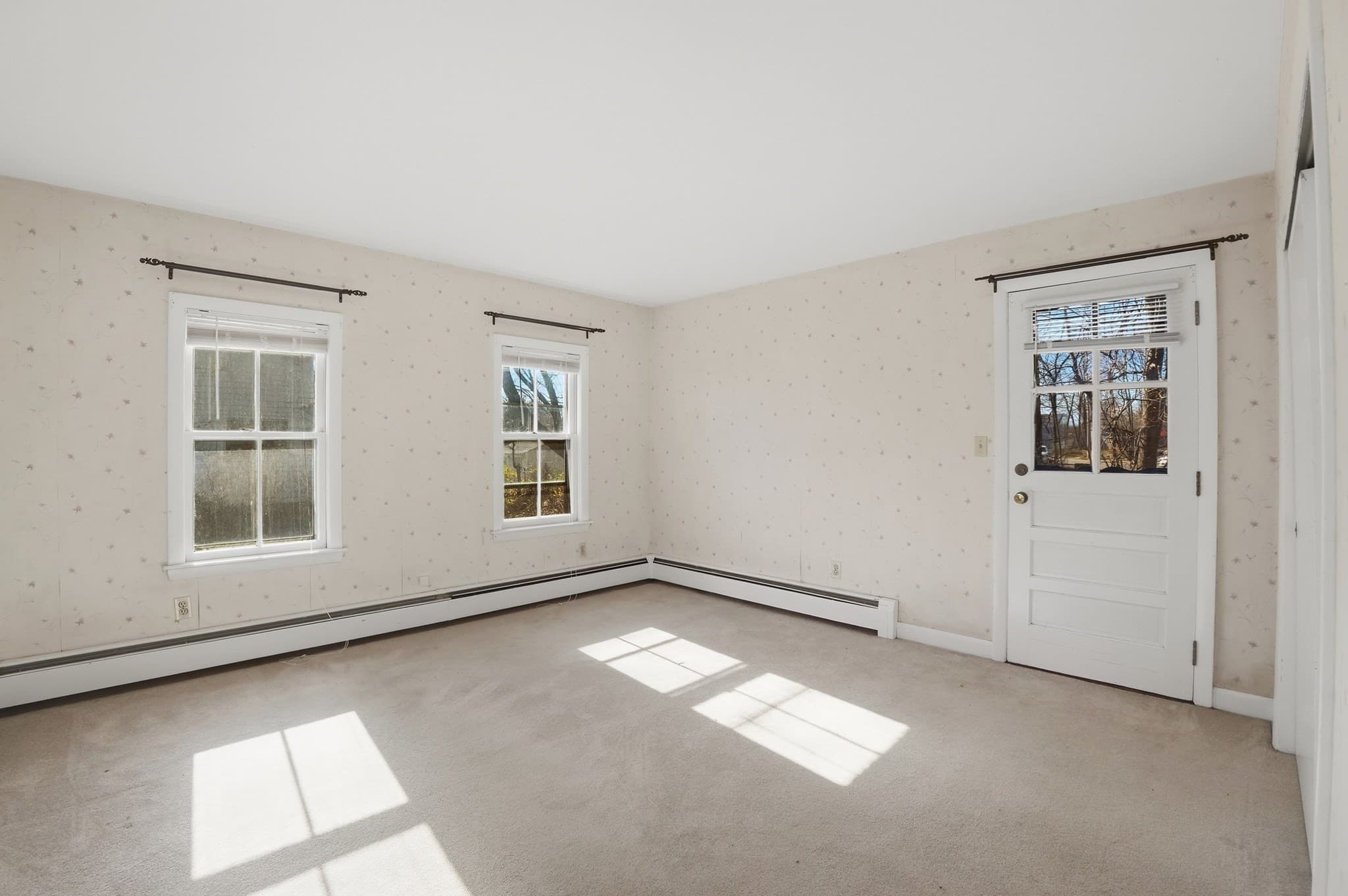 Single Family Residence at 4 County Lane, Easton MA 02375, photo 19 of 27