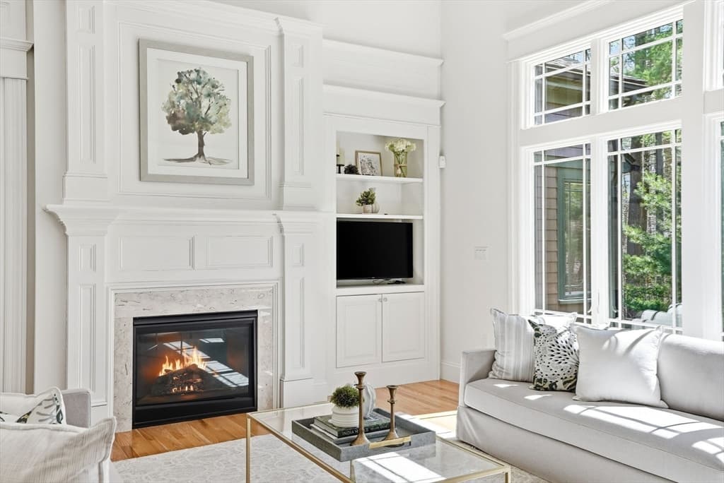 Condominium at 95 Black Rock Drive # 95, Hingham MA 02043, photo 3 of 32
