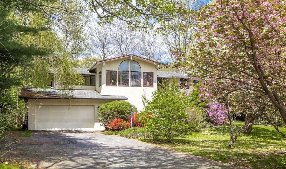 58 Solomon Pierce Rd, Lexington MA 02420