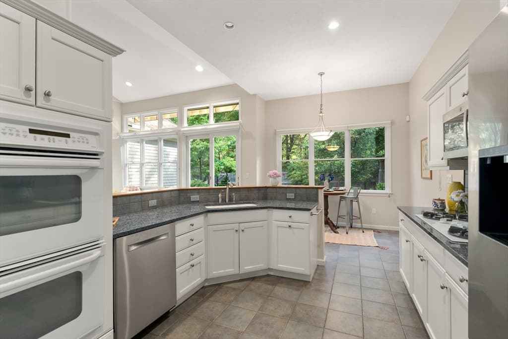 Condominium at 217 Nobscot Road # 217, Sudbury MA 01776, Sudbury, photo 17 of 40