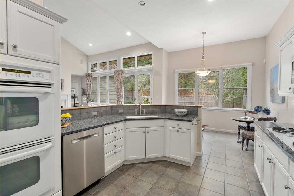 Condominium at 217 Nobscot Road # 217, Sudbury MA 01776, Sudbury, photo 16 of 40