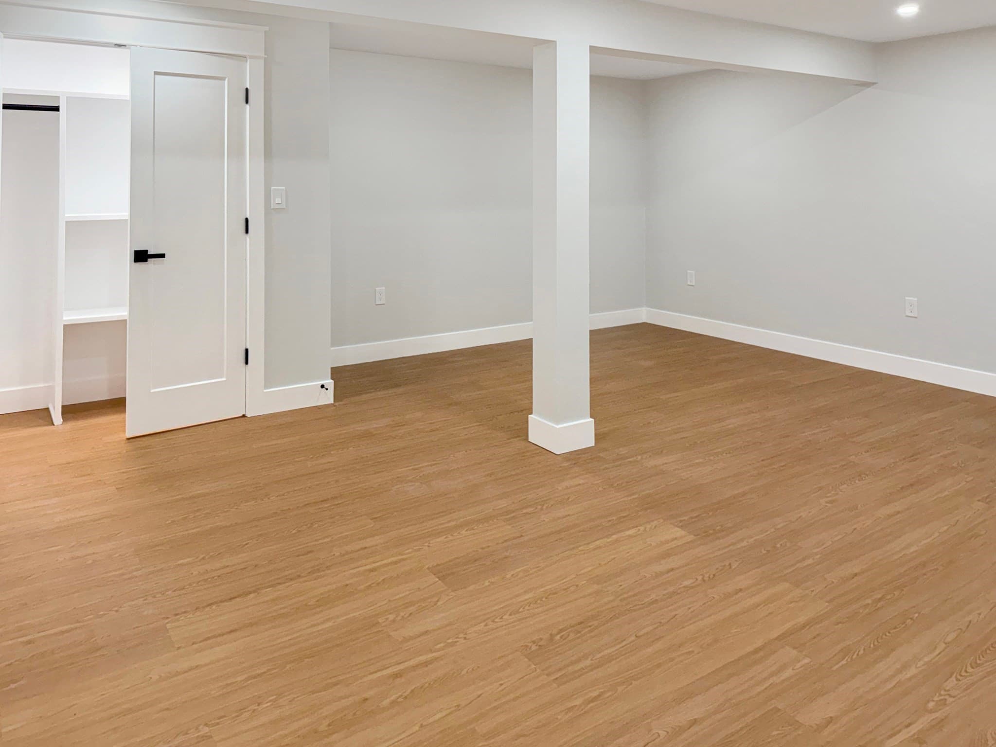 Single Family Residence at 42 High St, Shrewsbury MA 01545, photo 23 of 26