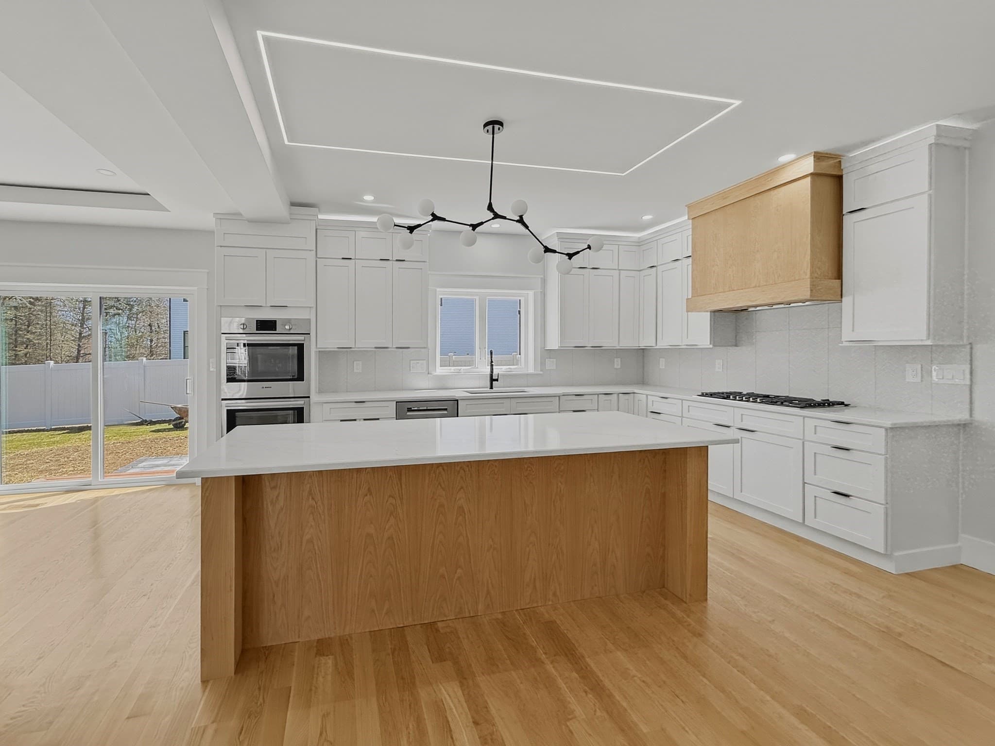 Single Family Residence at 42 High St, Shrewsbury MA 01545, photo 6 of 26